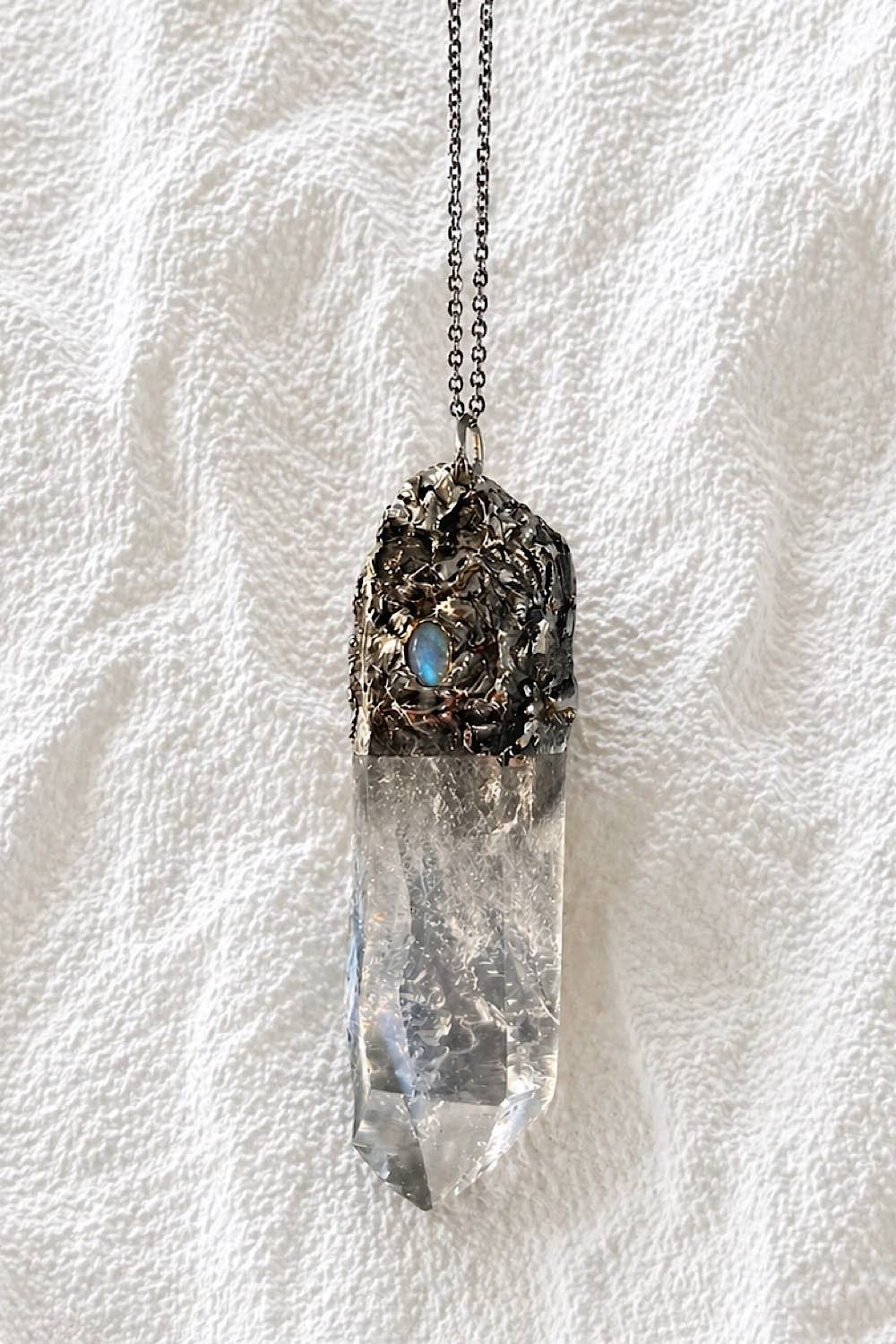 Part polished clear quartz & labradorite necklace