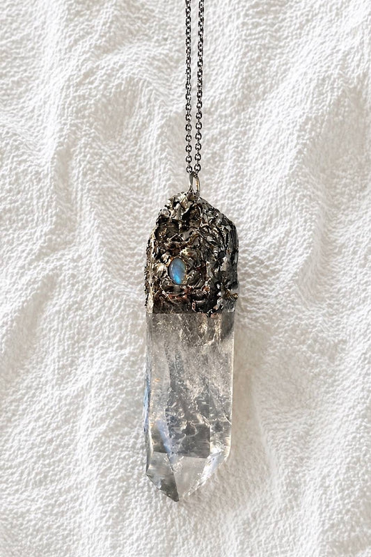 Part polished clear quartz & labradorite necklace