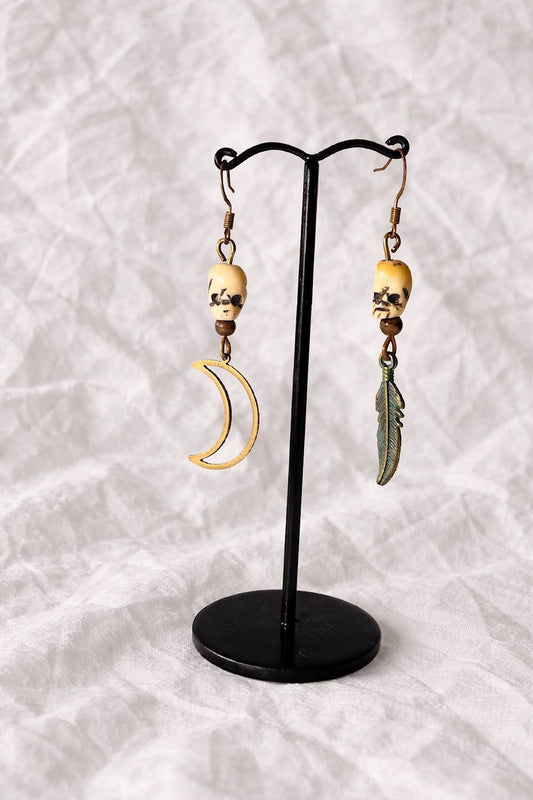 Suki skull, tigers eye charm earrings