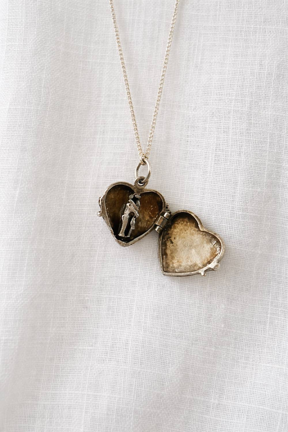 A Littel Love Story Necklace